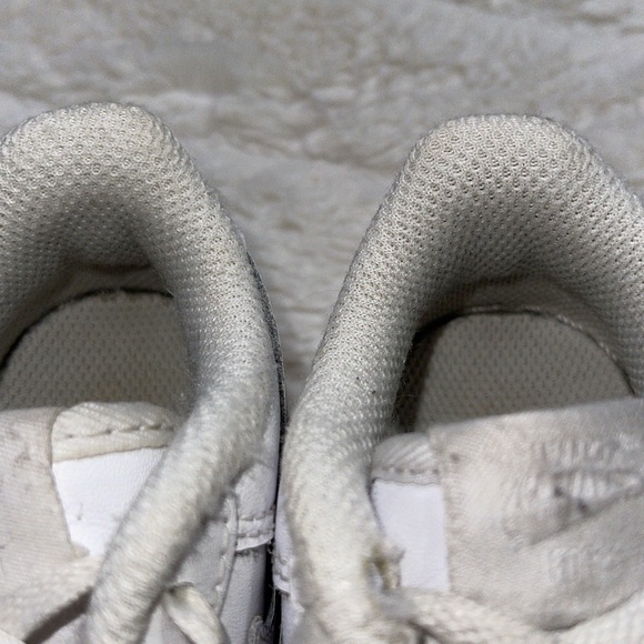 Nike Air Force 1 - Picture 2 of 8